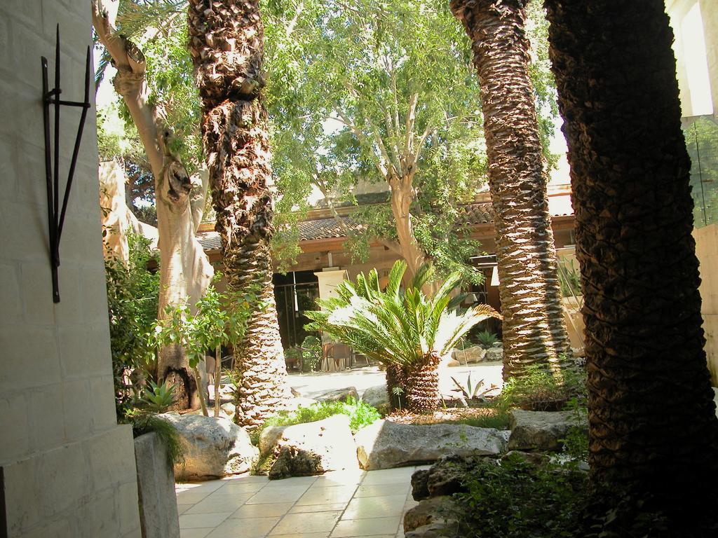 Torre Del Parco Hotel Lecce Buitenkant foto