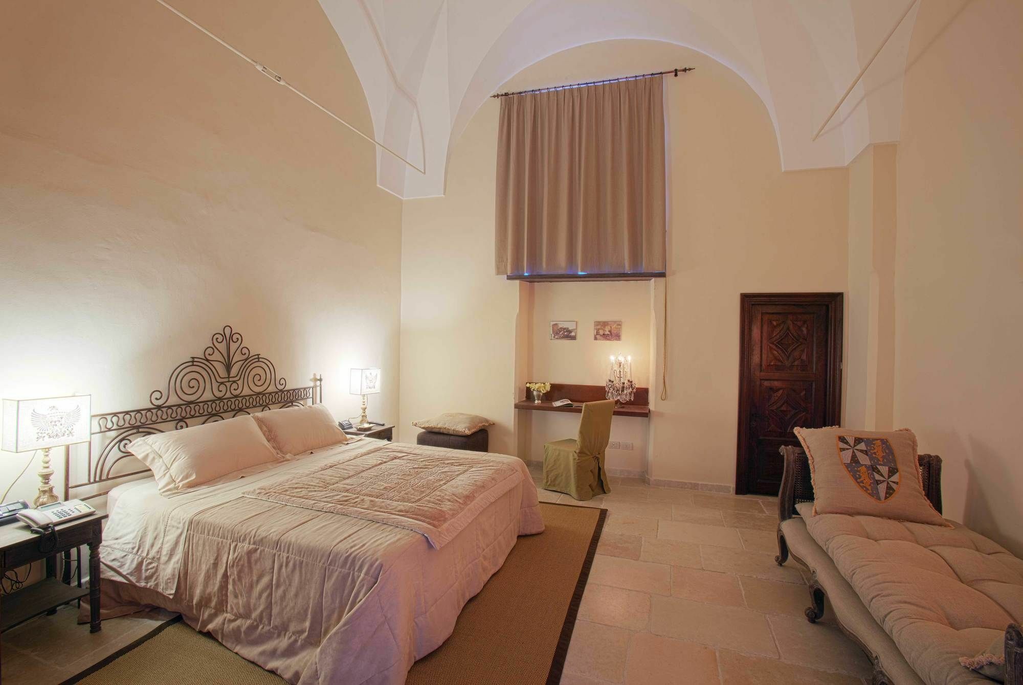 Torre Del Parco Hotel Lecce Buitenkant foto